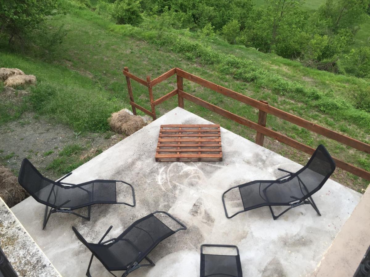 Residenza Cima Le Vigne Bed & Breakfast Millesimo Bagian luar foto