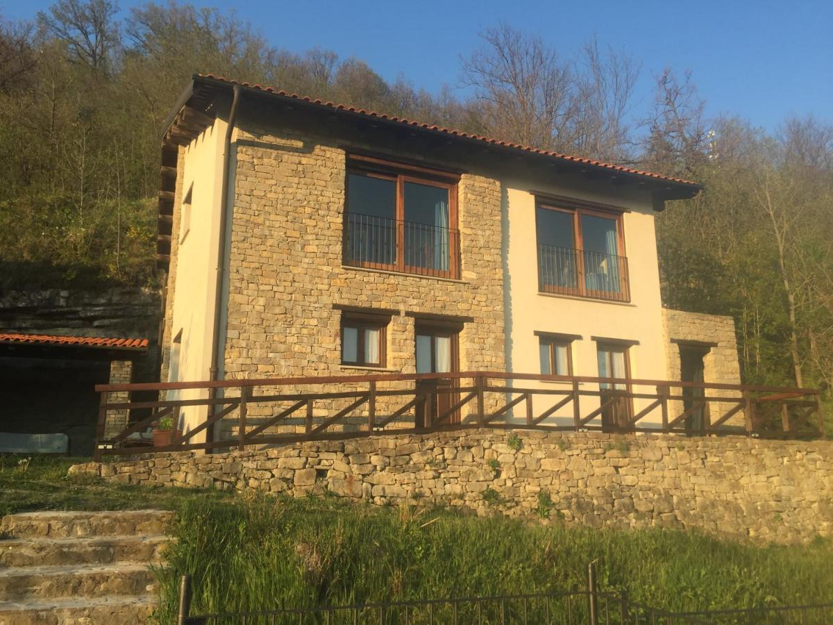 Residenza Cima Le Vigne Bed & Breakfast Millesimo Bagian luar foto